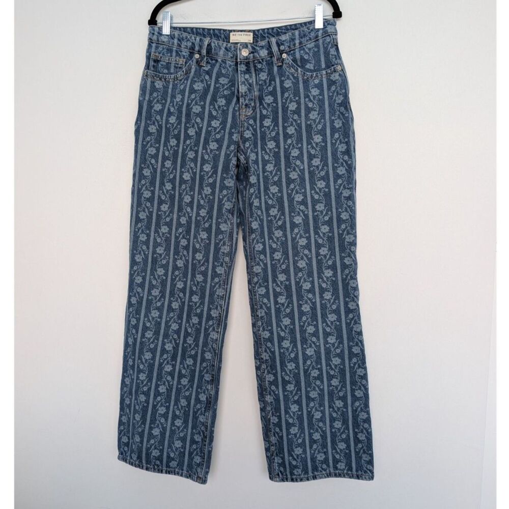 We the Free FP Tennessee Low Rise Boyfriend Jeans Sz 29 Faded Floral Stripe - Picture 2 of 16